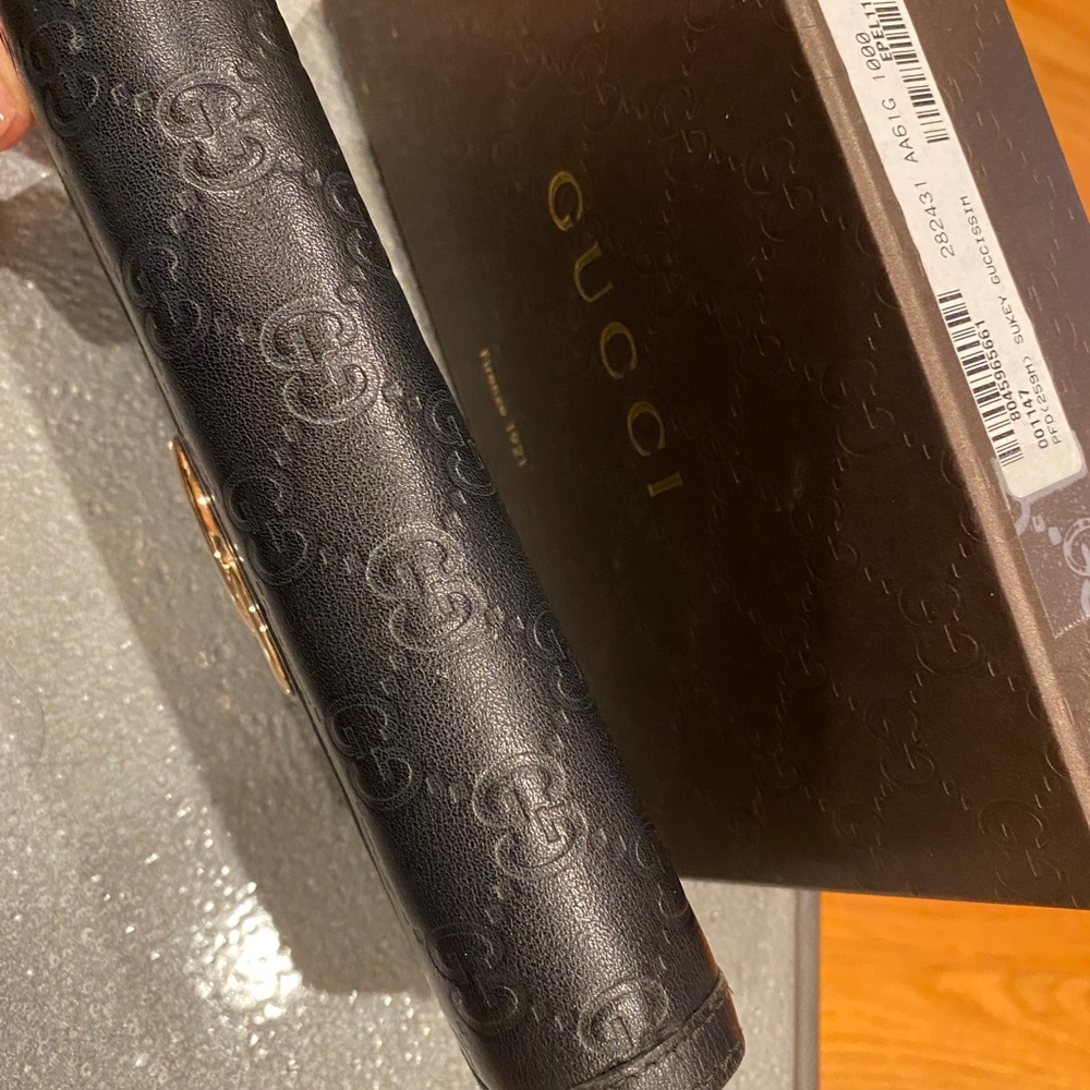 Gucci Wallet - Picture 7 of 12